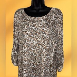 Leopard Print Scoop Neck Women's Top - Tan/Black⭐️NWT⭐️